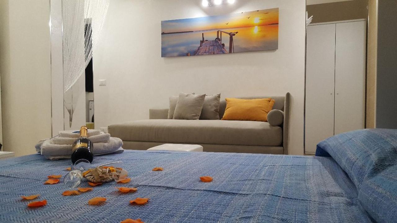 Martina'S House Hotell Porto Cesareo Eksteriør bilde