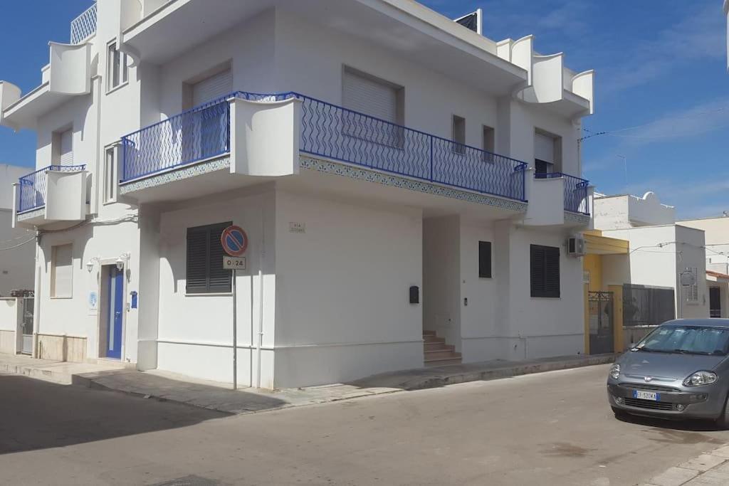 Martina'S House Hotell Porto Cesareo Eksteriør bilde