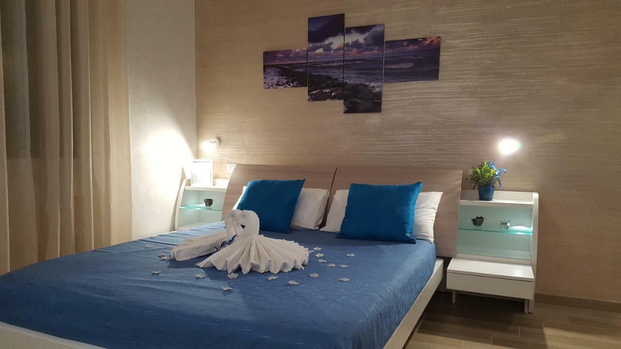 Martina'S House Hotell Porto Cesareo Eksteriør bilde